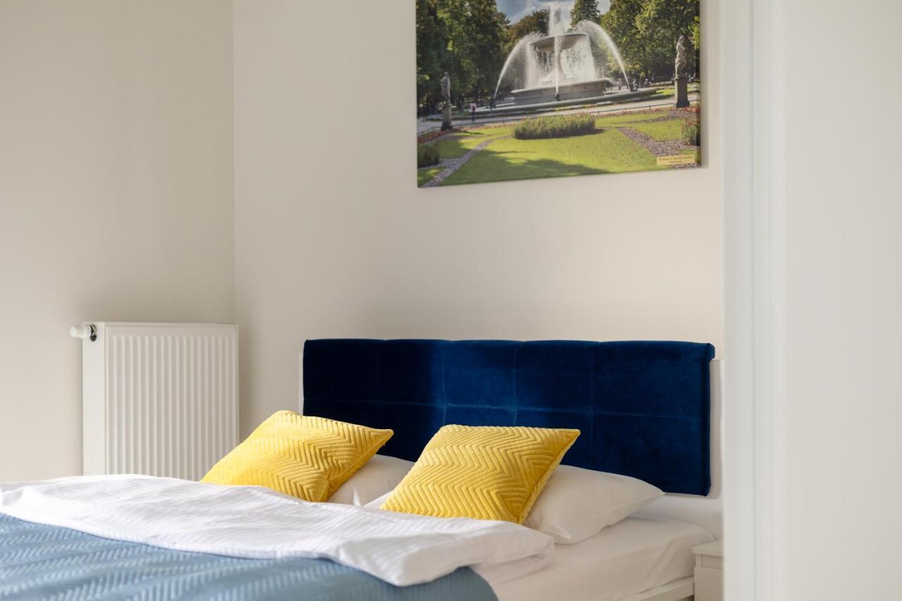 Wola Chic Blue Apartment Varsó Kültér fotó